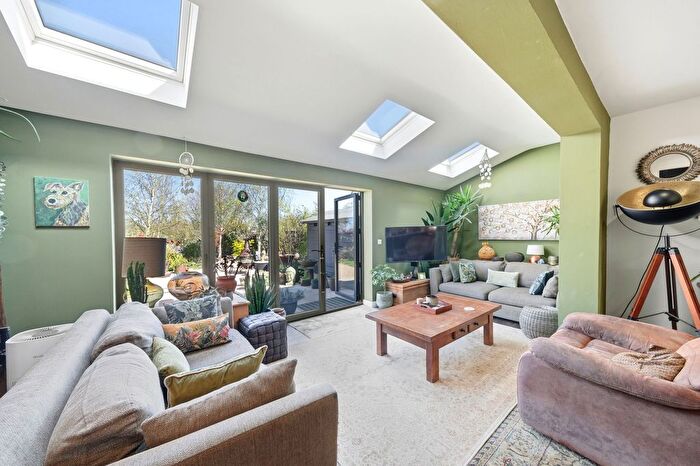3 Bedroom Semi-Detached House For Sale In Eversden Road, Harlton, CB23