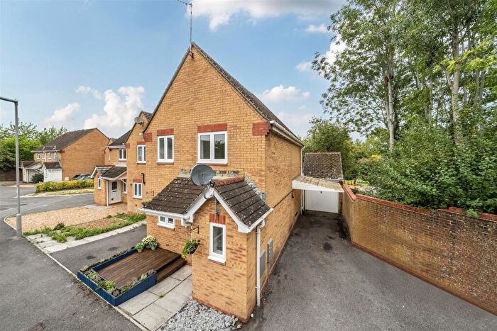 3 Bedroom Semi-Detached House For Sale In Rosefields, Blandford St. Mary, Blandford Forum, DT11