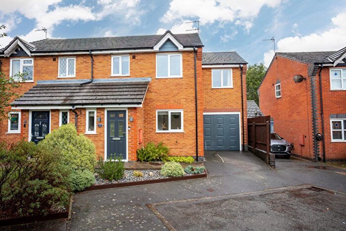 4 Bedroom Semi-Detached House For Sale In Gray Lane, Sileby, Loughborough, LE12