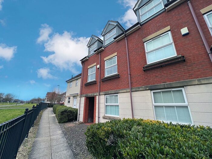 4 Bedroom Property To Rent In Bristol, BS32