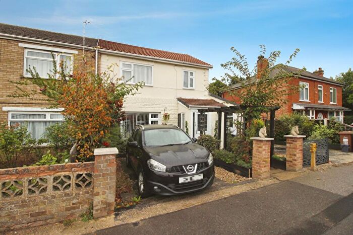 3 Bedroom Semi-Detached House For Sale In Osborne Road, Wisbech, PE13