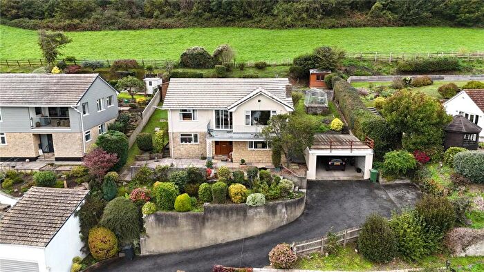 4 Bedroom Detached House For Sale In Frog Lane, Braunton, Devon, EX33