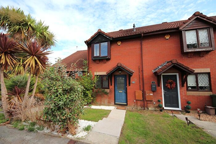2 Bedroom Terraced House To Rent In Clover Way, Hedge End, SO30