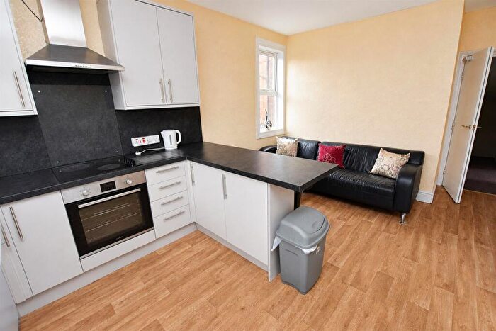 4 Bedroom Apartment To Rent In Station Road, Birmingham, B17
