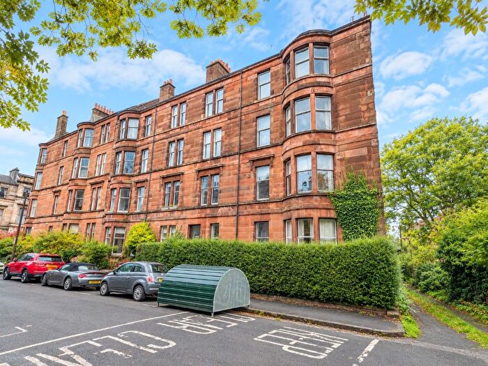 2 Bedroom Flat To Rent In Lothian Gardens, North Kelvinside, Glasgow, G20