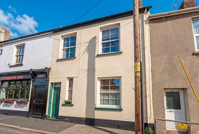 3 Bedroom Terraced House For Sale In Dean Street, Crediton, EX17