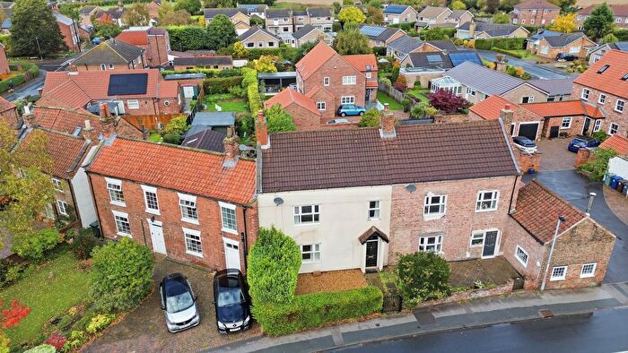 3 Bedroom Semi-Detached House For Sale In York Road, Riccall, York, YO19