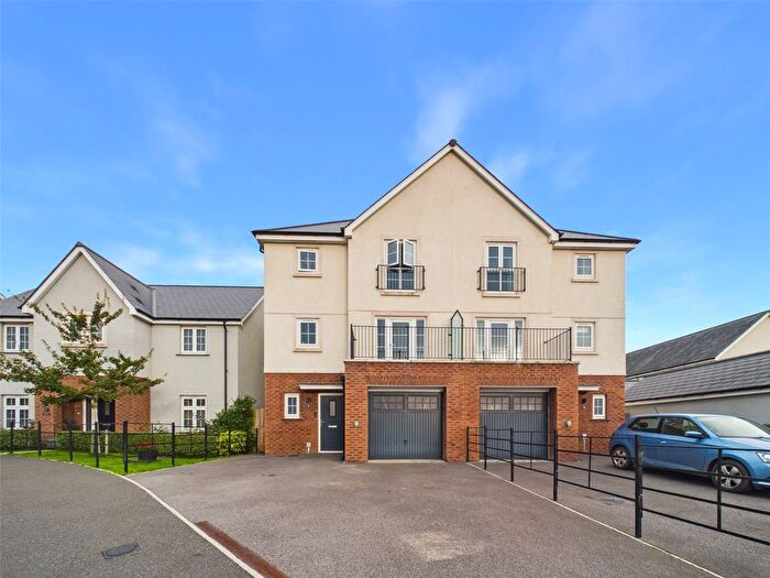 4 Bedroom Semi-Detached House For Sale In Honeysuckle Drive, Tavistock, PL19