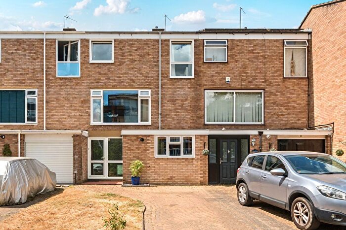 4 Bedroom Terraced House For Sale In Cornford Close, Bromley, BR2
