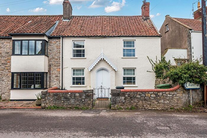 3 Bedroom Cottage For Sale In Upper Tockington Road, Tockington, BS32