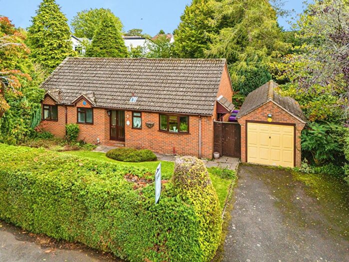 3 Bedroom Bungalow For Sale In Windmill Lane, Castlecroft, Wolverhampton, WV3