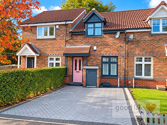 2 Bedroom Terraced House For Sale In Crosthwaite Grove, Hylton Castle, Sunderland, SR5