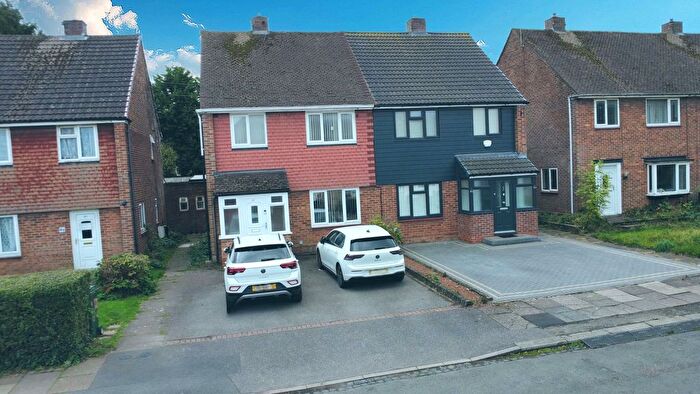 3 Bedroom Semi-Detached House For Sale In Romford Road, Coventry, CV6