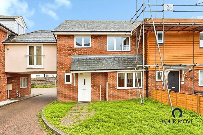 3 Bedroom Semi-Detached House For Sale In Parish Close, Broadstairs, Kent, CT10
