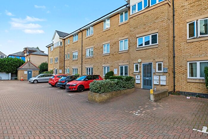 2 Bedroom Flat To Rent In Broomfield Road, Chelmsford, CM1