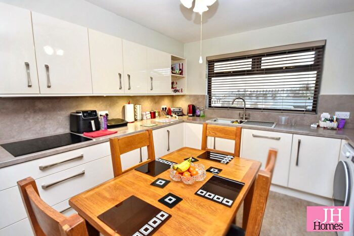 3 Bedroom Detached Bungalow For Sale In William Close, Dalton-In-Furness, Cumbria, LA15
