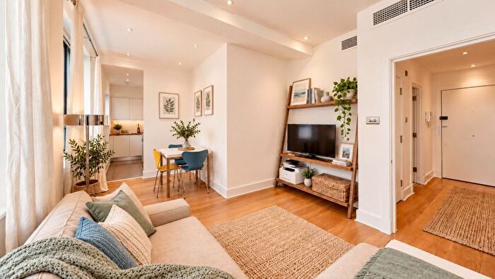 1 Bedroom Flat To Rent In Prospero House, Portsoken Street, London, E1