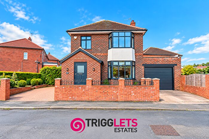 3 Bedroom Detached House For Sale In The Croft, Elsecar, Barnsley, S74