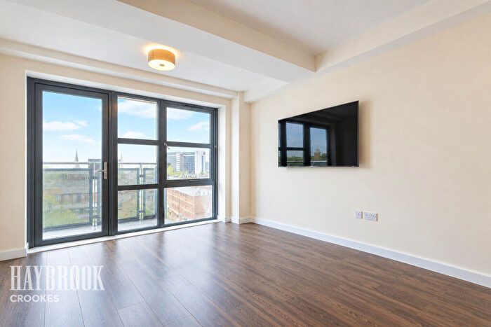 2 Bedroom Apartment For Sale In West Street, Sheffield, S1