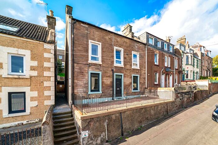 2 Bedroom Flat For Sale In West High Street, Buckhaven, KY8