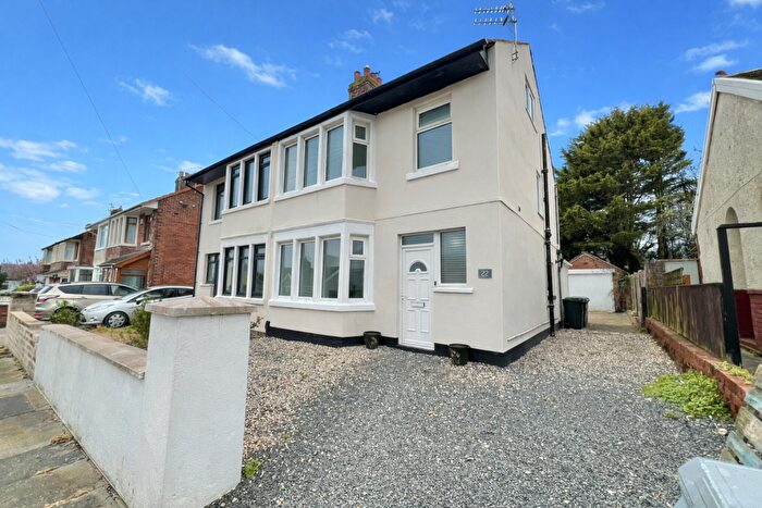 3 Bedroom Semi-Detached House For Sale In Codale Avenue, Bispham, FY2