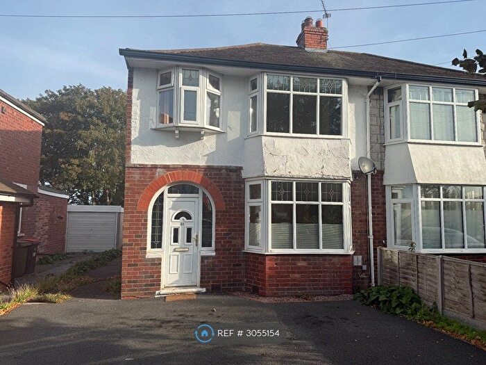 3 Bedroom Semi-Detached House To Rent In Roseway, Telford, TF1