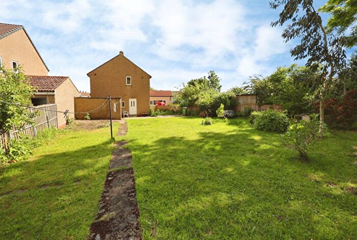 2 Bedroom Semi-Detached House For Sale In Lincoln Drive, Willington, Crook, DL15