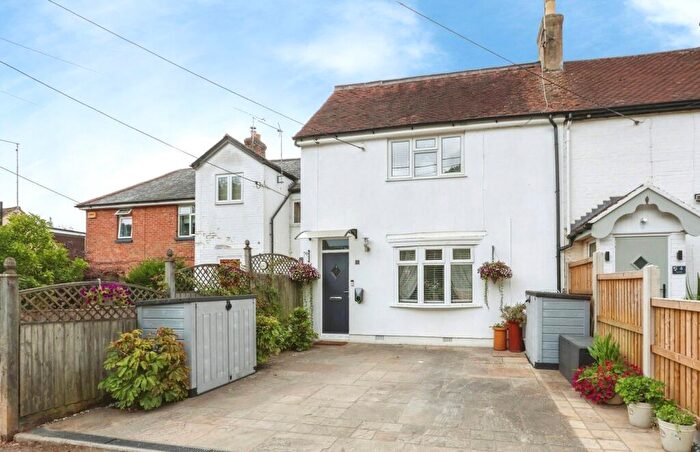 3 Bedroom Terraced House For Sale In Ropers Lane, Poole, BH16