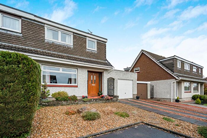 3 Bedroom Semi-Detached House For Sale In Prospecthill Road, Falkirk, FK1