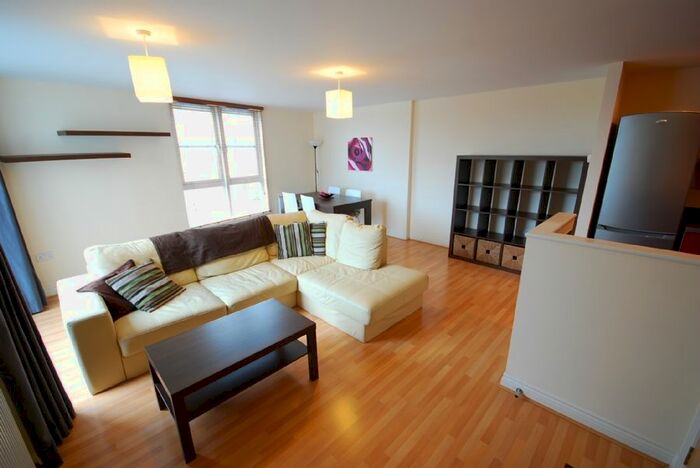 2 Bedroom Flat For Sale In Watkin Road, Freemans Meadow, Leicester, LE2