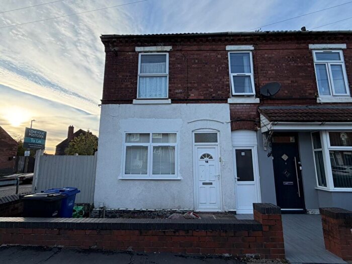 2 Bedroom Maisonette To Rent In Nimmings Road, Halesowen, B62