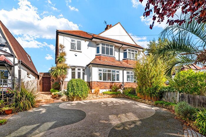5 Bedroom Semi-Detached House For Sale In The Glade, Stoneleigh, Surrey, KT17