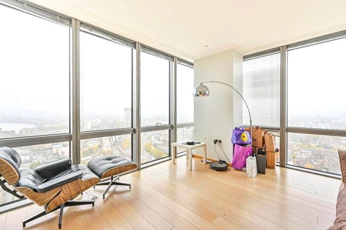 2 Bedroom Flat To Rent In West India Quay, Hertsmere Road, E14
