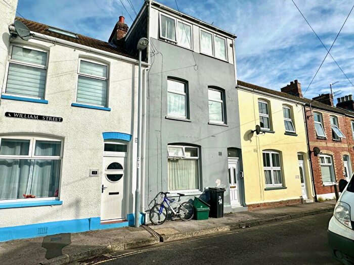 5 Bedroom Terraced House For Sale In William Street, Weymouth, DT4
