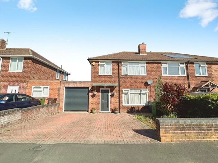 4 Bedroom Semi-Detached House For Sale In Elmwood Way, Basingstoke, Hampshire, RG23