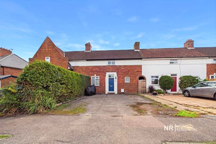 2 Bedroom End Of Terrace House For Sale In Rowden Road, West Ewell, Surrey., KT19