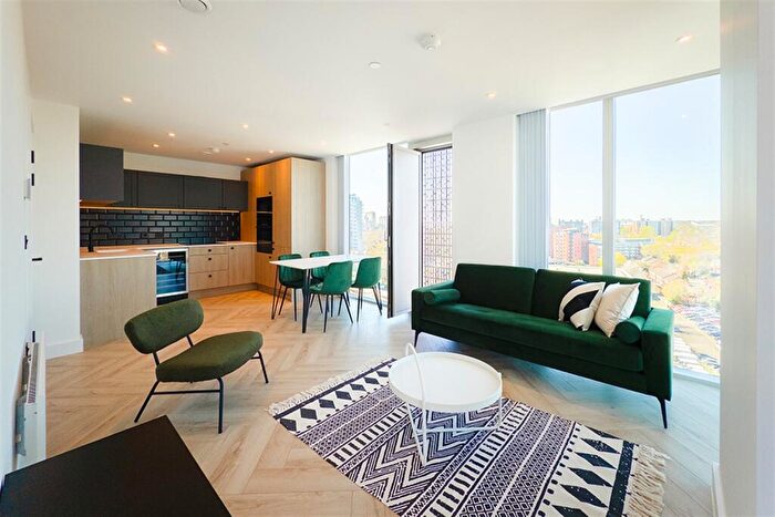 2 Bedroom Apartment To Rent In Bankside, Colliers Yard, M3