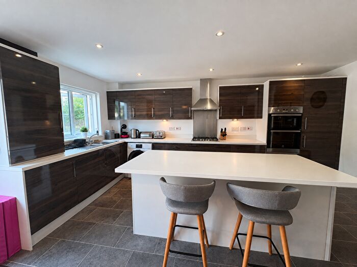 4 Bedroom House To Rent In Piper Street, PL6