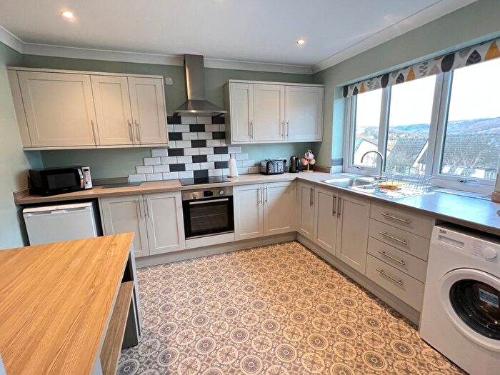 2 Bedroom Maisonette To Rent In Pentwyn Heights, Abersychan, NP4
