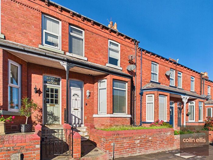 3 Bedroom Terraced House For Sale In Beechville Avenue, Scarborough, YO12