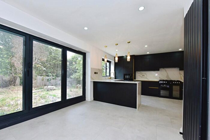 4 Bedroom Semi-Detached House For Sale In Greenwood Crescent, Sheffield, South Yorkshire, S9