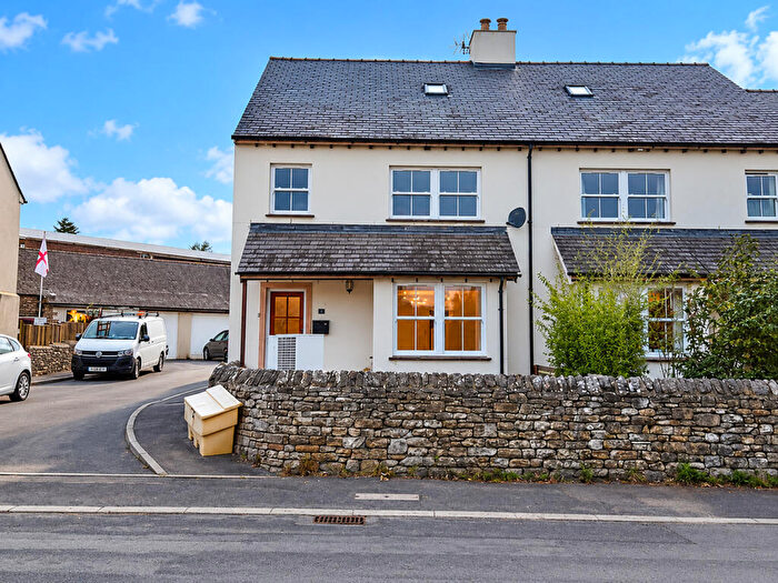 4 Bedroom Town House To Rent In Gasgarth Mews, Kirkby Stephen, CA17