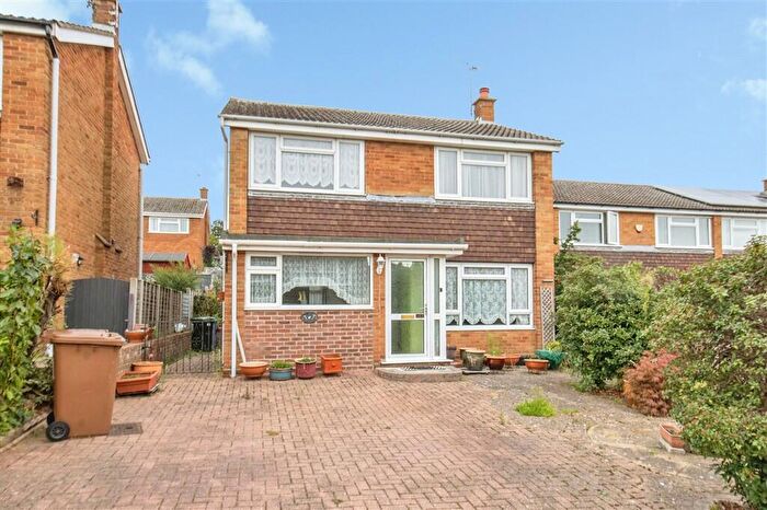 3 Bedroom Detached House For Sale In Margate Road, Ipswich, IP3