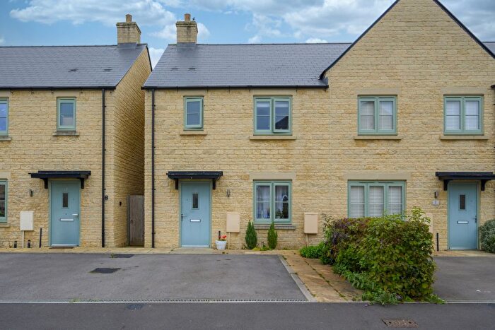 3 Bedroom End Of Terrace House For Sale In Pochard Way, South Cerney, GL7