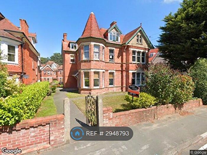 Studio To Rent In Percy Road, Bournemouth, BH5
