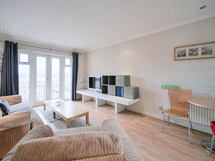 1 Bedroom Flat To Rent In Arethusa Quay, Maritime Quarter, Swansea, SA1