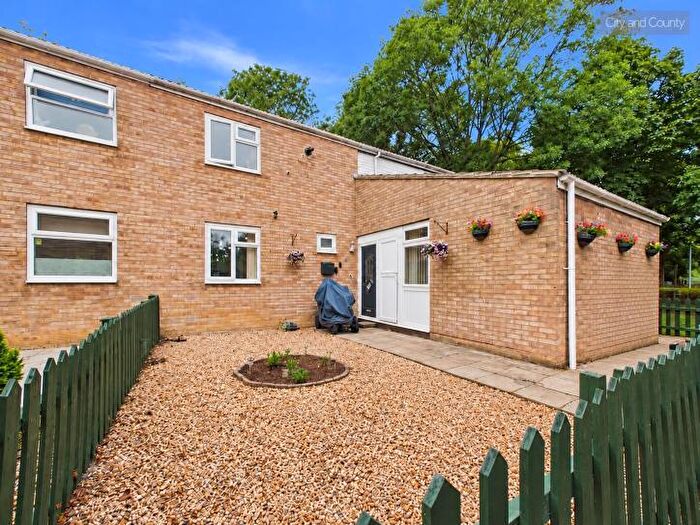 4 Bedroom End Of Terrace House For Sale In Drayton, Bretton, Peterborough, PE3
