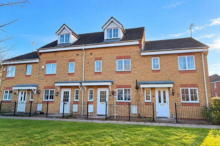 4 Bedroom Terraced House To Rent In Buckthorn Road, Peterborough, PE7