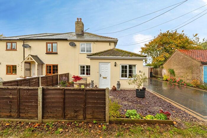 2 Bedroom Semi-Detached House For Sale In Chapel Yard, Ashill, Thetford, Norfolk, IP25