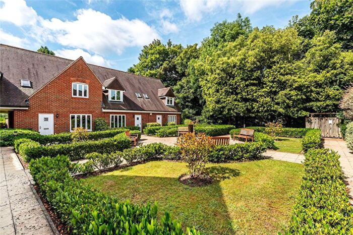 2 Bedroom End Of Terrace House For Sale In Charlwood Place, Reigate, Surrey, RH2